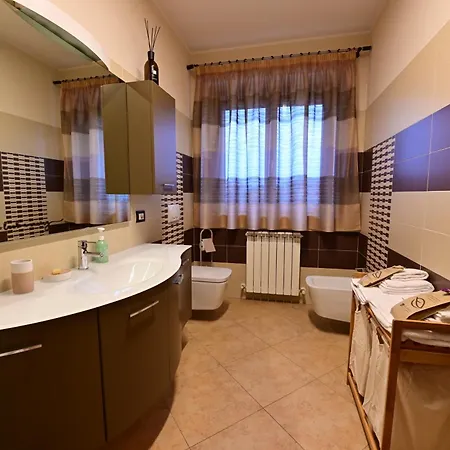 Vacancuore, A Casa Di Giada דירה